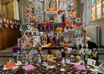 El Día de Los Muertos- Death is not the End