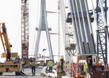 Final Steps in Gordie Howe International Bridge Tower Construction Underway