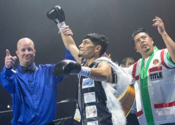 Southwest Detroit Boxer, David Olvera Rojas, Wins Big !!!