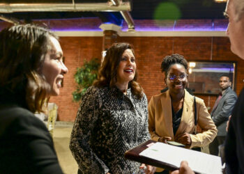 Governor Gretchen Whitmer, center, is interviewed by EL CENTRAL Managing Editor Robert Dewaelsche. Also pictured, Poppy Hernandez, Executive Director, Global Michigan, left, and TaNisha Cameron, Communications Manager, Office of Governor Gretchen Whitmer. Photo by Alejandro Ugalde