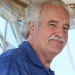 Rober Dewaelsche. managing Editor EL CENTRAL