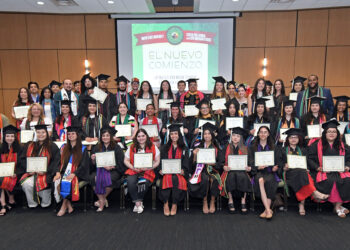 55 graduates from across Wayne State University attended El Nuevo Comienzo 2024