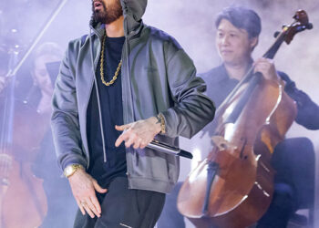 Eminem and Mr. Porter from D12 capped the unforgetable show featuring Detroit stars–including the Detroit Symphony Orchestra.