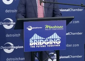 Steve Tobocman, Executive Director of Global Detroit, emphasized the importance of investing in more programs to welcome and retain immigrant populations in Michigan