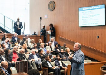 Mayor Mike Duggan announced the DWSD EasyPay Plan during the recent Charter-Mandated Community Meeting