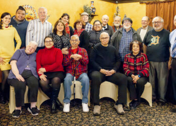 Wishing you and your family a very Merry Christmas
and a prosperous New Year