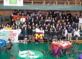 Attendees of Youth In Action for Immigration’s conference gather together for a group photo. Photo by Ixel Garcia and Evelyn Garcia