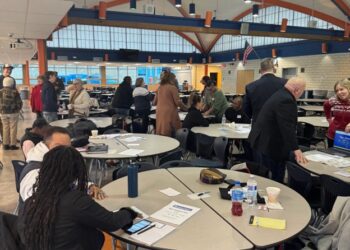 Forum attendees engage in “Speed Networking” exercise to get to know one another better. Photo Credit Kenny Rosas-Aguilera