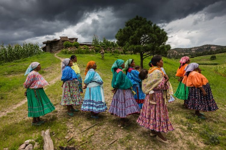 Rarámuris / Tarahumaras - EL CENTRAL Hispanic News