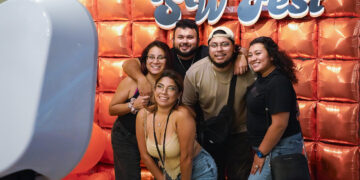 Festivalgoers enjoying the photobooth.