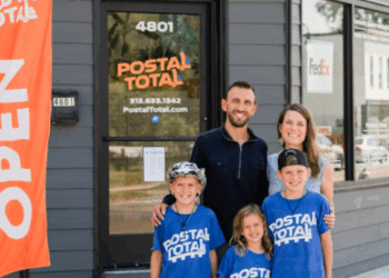 Postal Total Expands Shipping and Business Services in Southwest Detroit