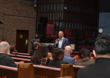 Southwest Detroit Residents Press Mayor Duggan on Transit and Blight Issues