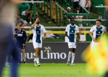 DCFC Squeaks into the Playoffs