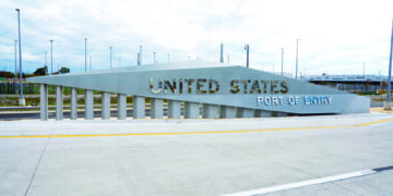 Michigan-Canada bridge delay could cost up to $7M per week