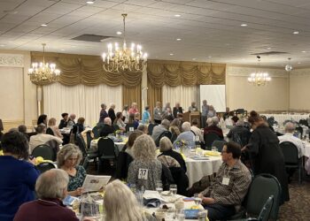 Strangers No Longer Creates Community in Support of Immigrant Families